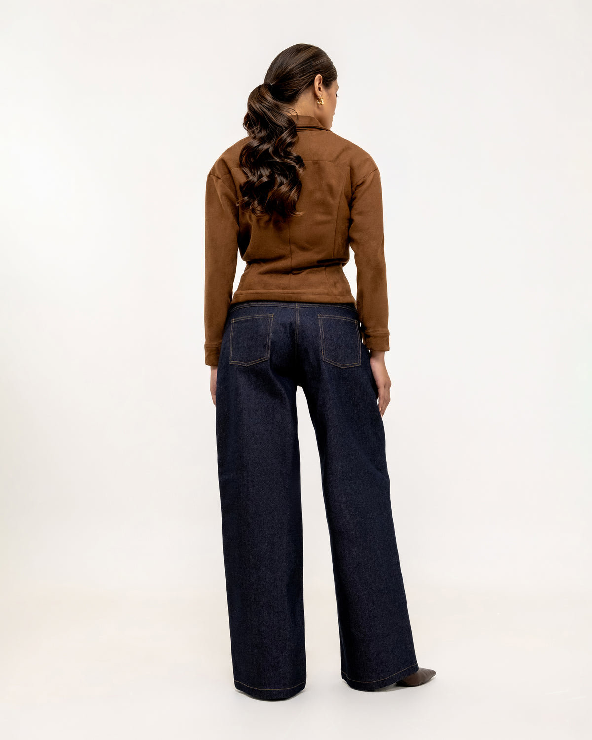 ROUX — Suede Outer