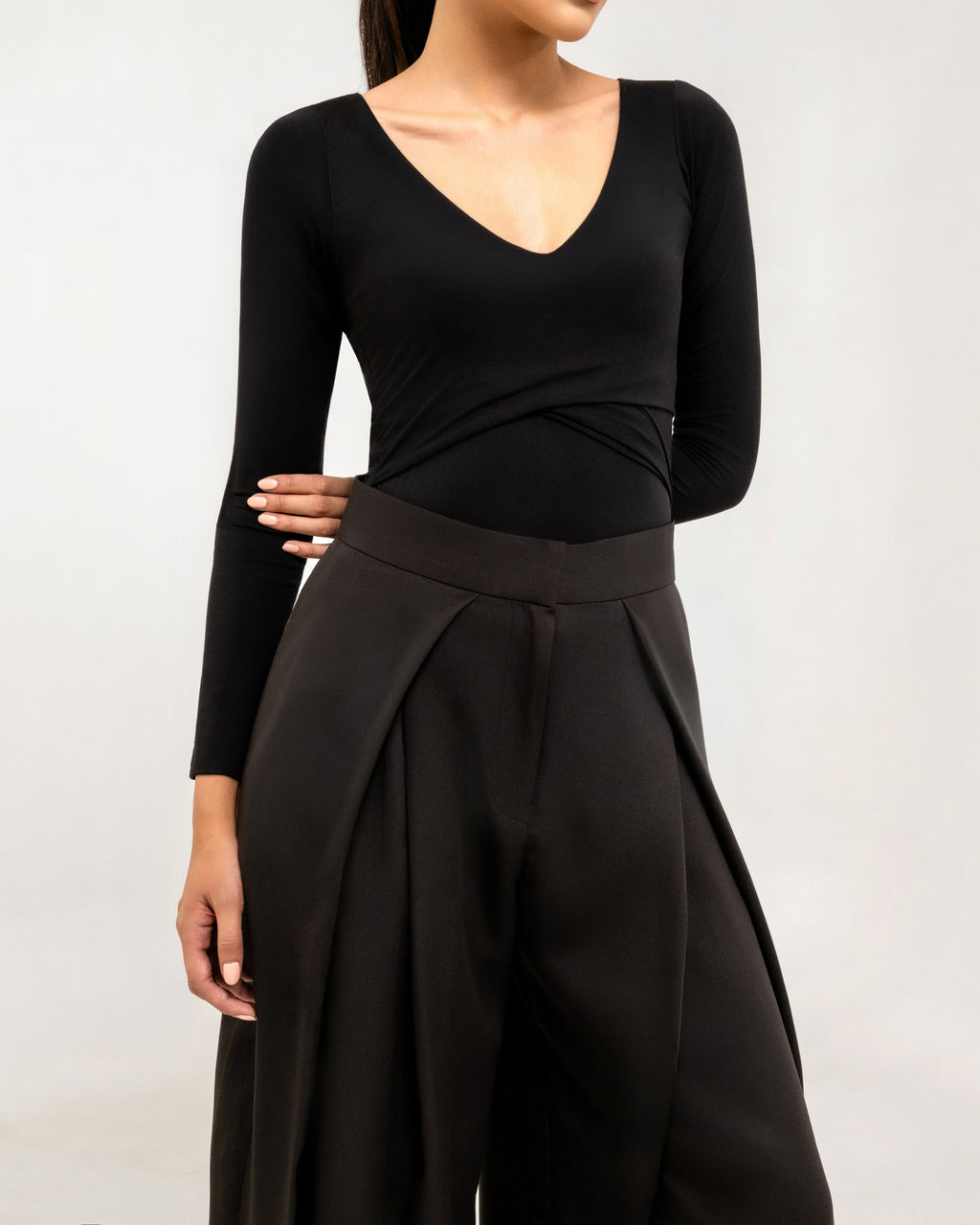 AYLA — V Neck Bodysuit