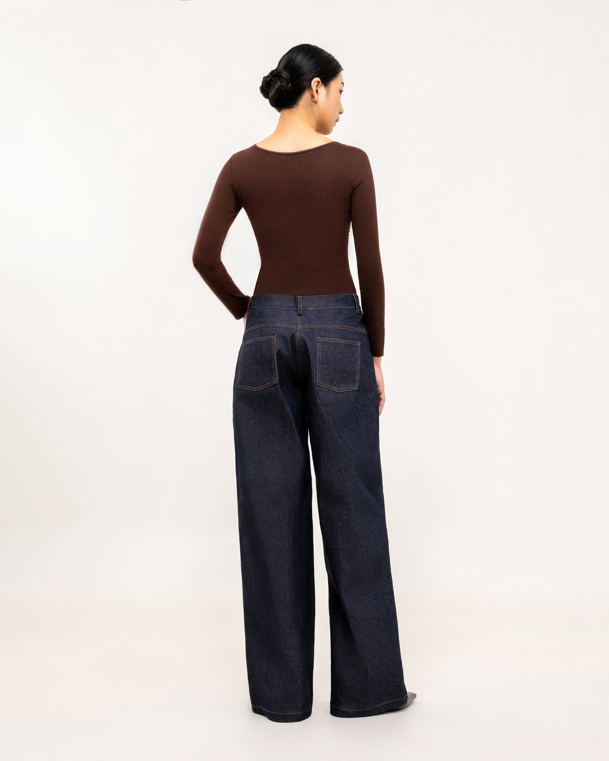 AYLA — V Neck Bodysuit