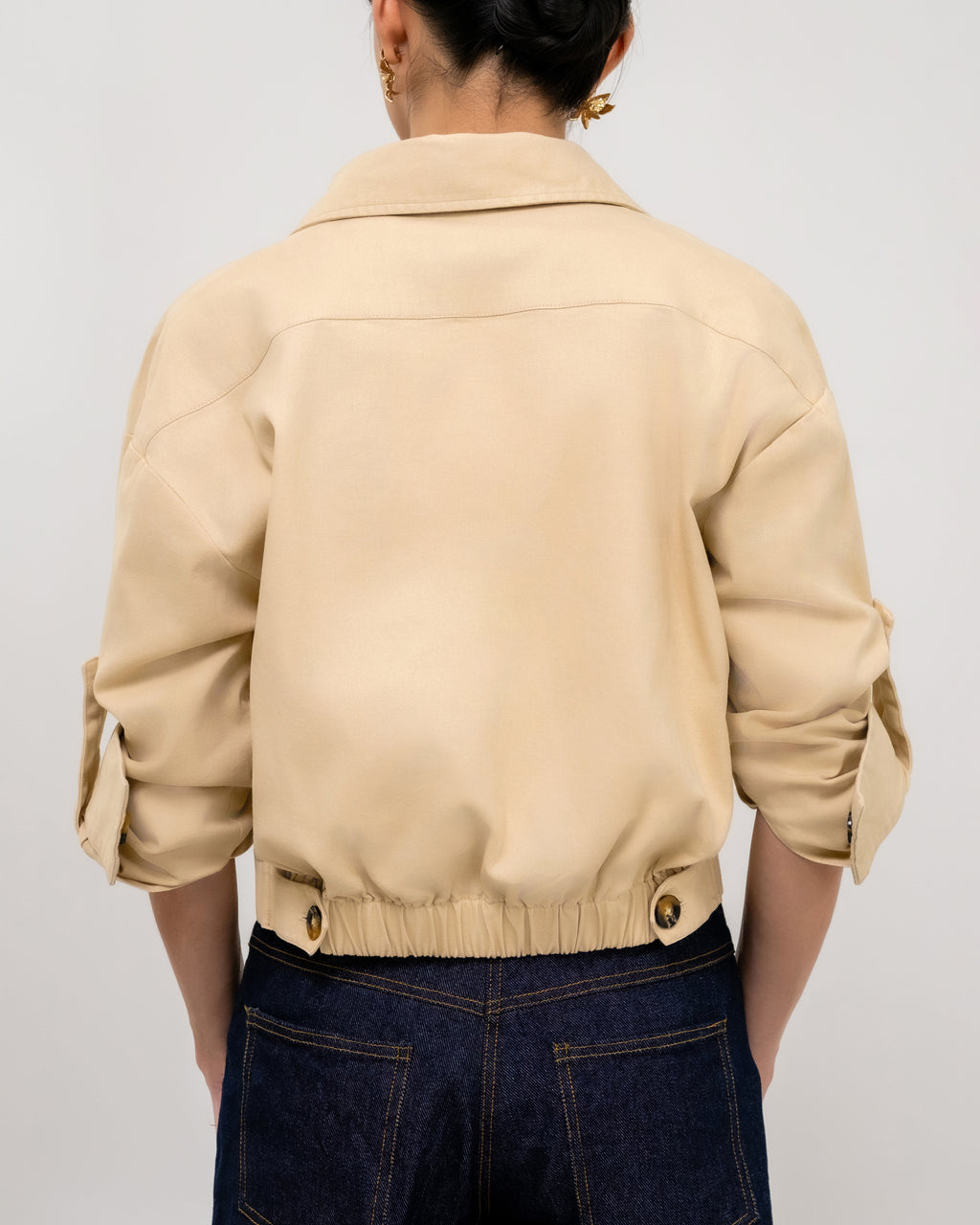 OCARI — Cropped Outer